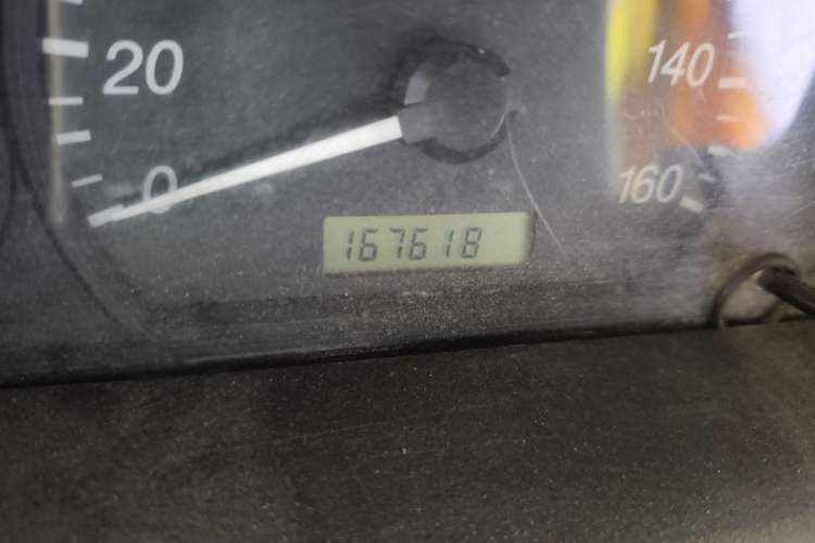 Used Haima Fosida Rongda 2012 1.2L Ronda Standard Version HMA GM12-NR Odometer Close Up