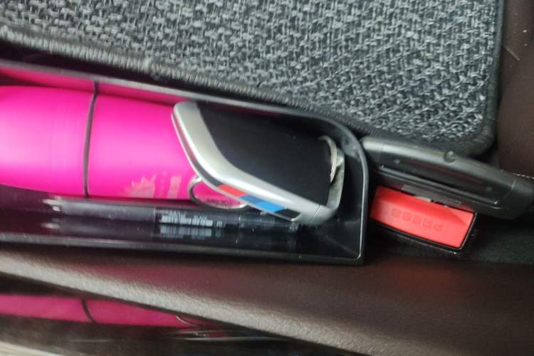 Used BMW X5 2018 xDrive28i
