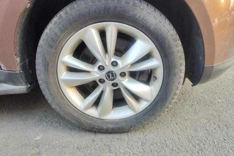 Used Luxgen Great 7 SUV 2012 Limited-Edition Sharp Model 2.2T Two-Wheel Drive Smart Version