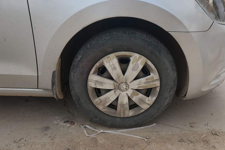 Used Volkswagen Jetta 2013 1.4L Manual Fashion Model