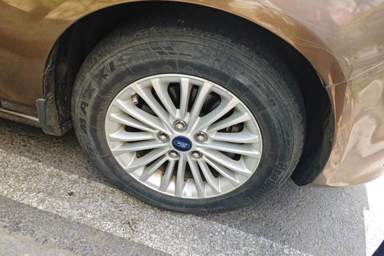 Used Ford Escort 2015 1.5L Automatic Comfort Edition
