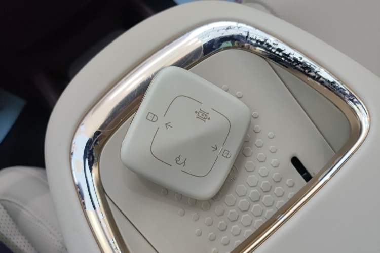 Used Zeekr X 2025 5-Seater Four-Wheel Drive Sport Version
