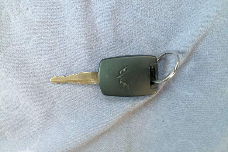 Used Wuling Rongguang V 2015 1.2L Practical Model
