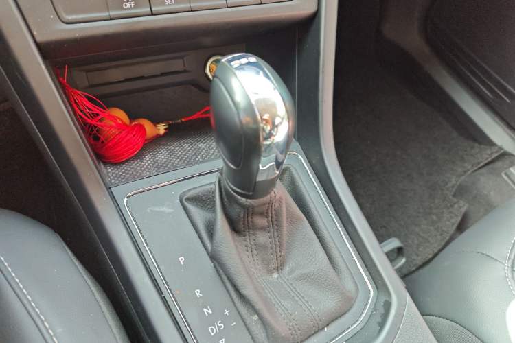 Used Volkswagen Touran 2021 Volkswagen Touran L 280TSI DSG Style Edition 7 Seats