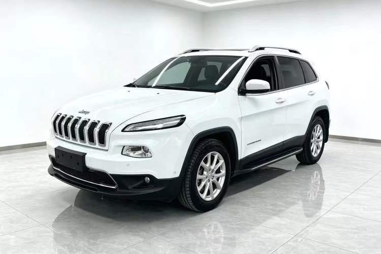 Used Jeep Cherokee 2016 2.0L Leading Edition Guazi used car, China used car export, Used car for sale, Used  cars, Cheapest cars for sale