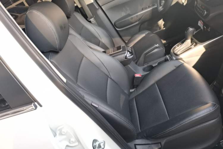 Used Kia KX3 2017 1.6L Automatic Aoya Version Right Front Seat