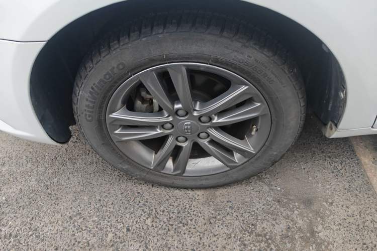 Used Geely Auto Emgrand 2017 Sedan Million Edition 1.5L CVT Upward Version