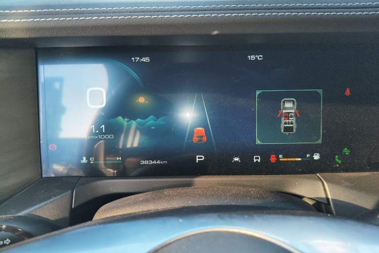 Used Tank 300 2023 City Edition 2.0T—Stylish as Ever Odometer Close Up