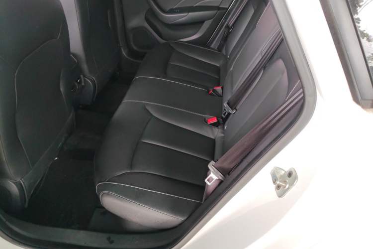 Used Roewe i6 2019 PLUS 1.6L CVT 4G Connected Flagship Deluxe Edition Left Rear Seat