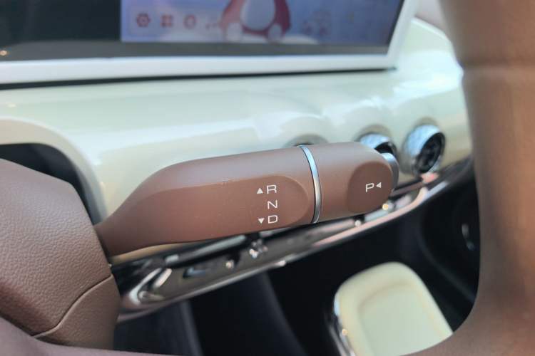 Used Wuling Bingo 2025 333 km Enjoyment Version Gear Lever