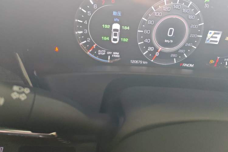 Used Cadillac CT6 2017 28T Luxury Model Odometer Close Up