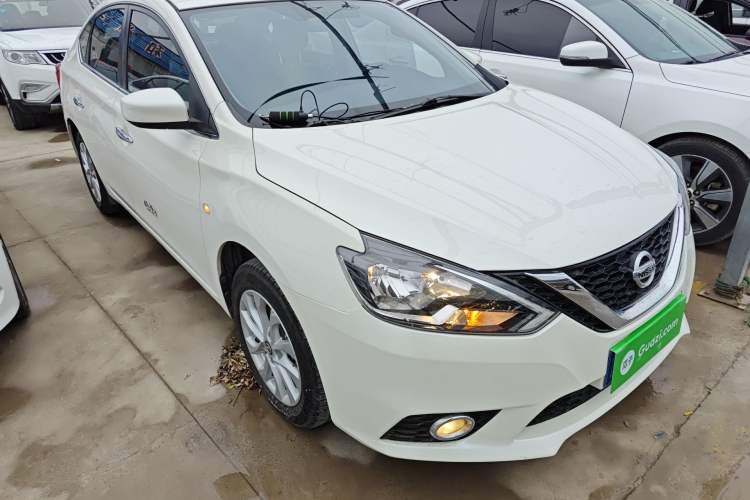 Used Nissan Sylphy 2021 Classic 1.6XL CVT Luxury Edition Front Right 45 Deg