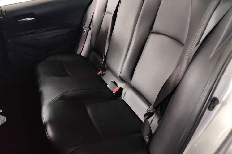 Used Toyota Levin 2019 185T CVT Luxury Edition China VI Standard Left Rear Seat