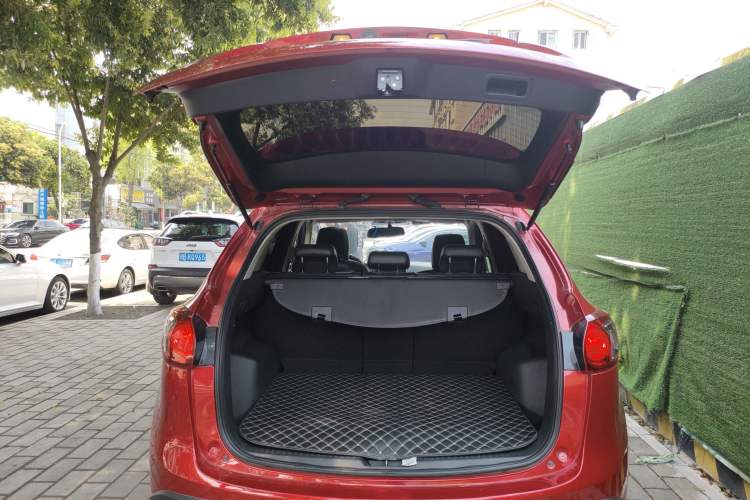 Used Mazda CX-5 2015 2.0L Automatic 4x4 Luxury Edition
