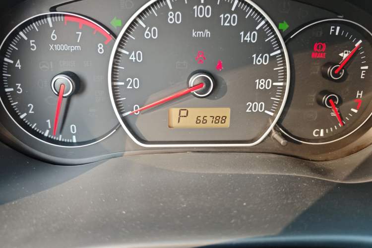 Used Suzuki SX4 2011 Hatchback 1.6L Automatic Comfort Model Odometer Close Up