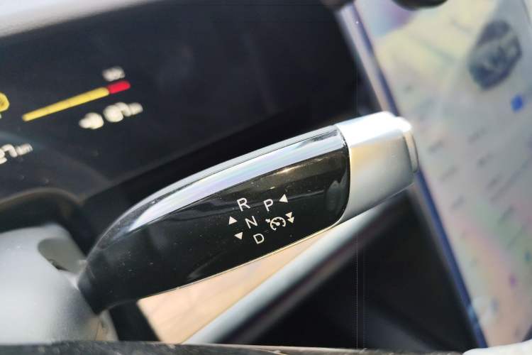 Used NETA S 2022 Extended-Range Version 1160 km Range Rear-Wheel Drive Mid-Grade