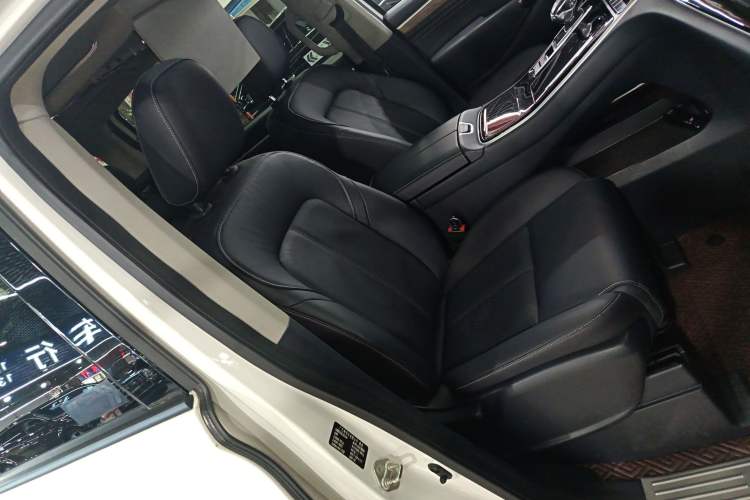 Used GAC Trumpchi M8 2021 Lingxiu Series 390T Deluxe Edition
