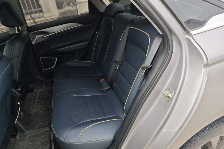 Used Geometry G6 2024 410 km Premium Version