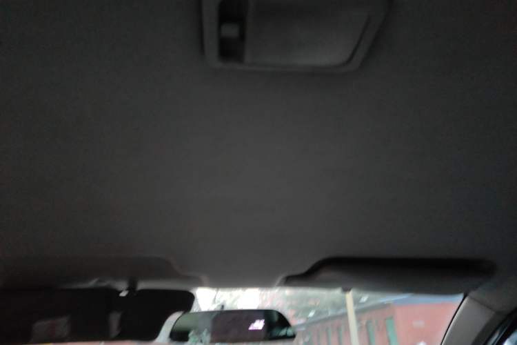 Used FAW Weizhi V2 2010 1.3L Manual Comfort Edition
