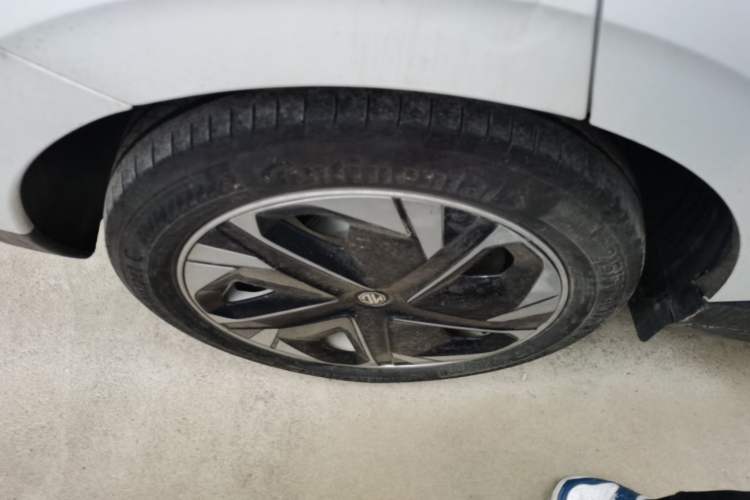 Used MG 4 EV 2022 425 km Luxury Edition