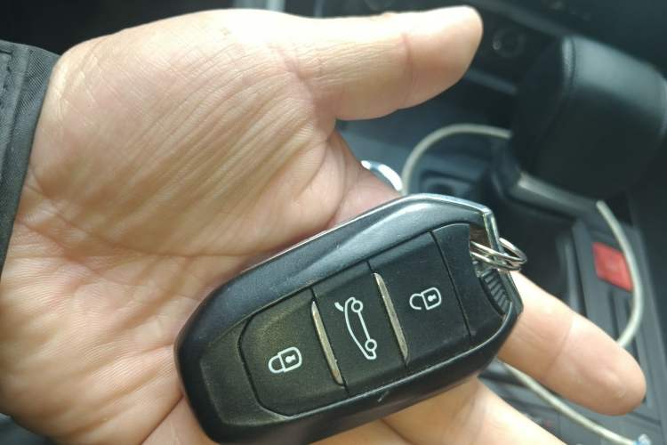 Used Citroen C5 2017 350THP Automatic Luxury Model Vehicle Key