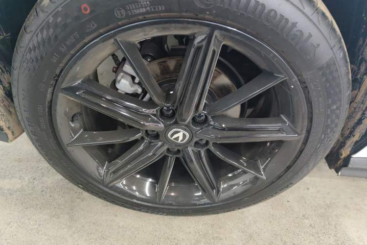 Used CHANGAN UNI-V 2024 1.5T High-Energy Version
