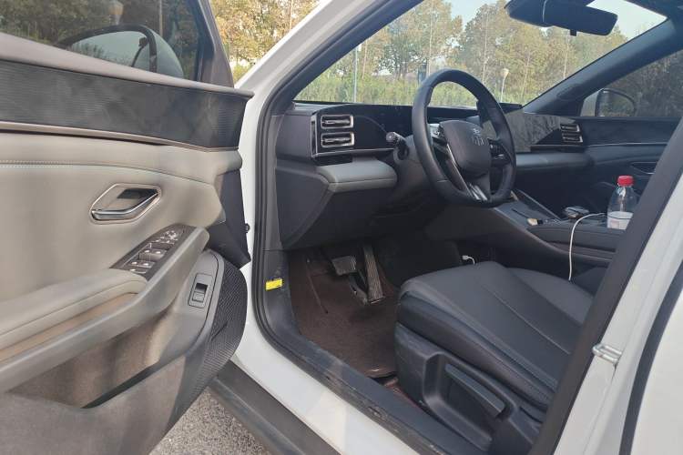 Used BYD Qin L 2024 DM-i 80KM Leading Model