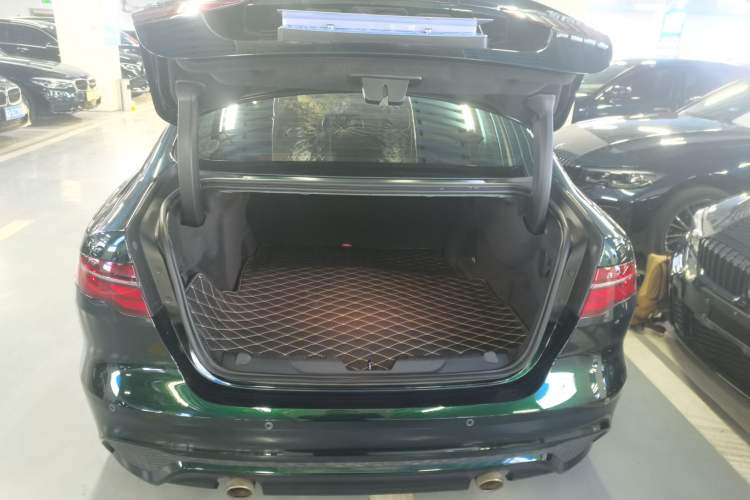 Used Jaguar XEL 2023 2.0T 250 PS R-DYNAMIC S Advanced Sport Edition
