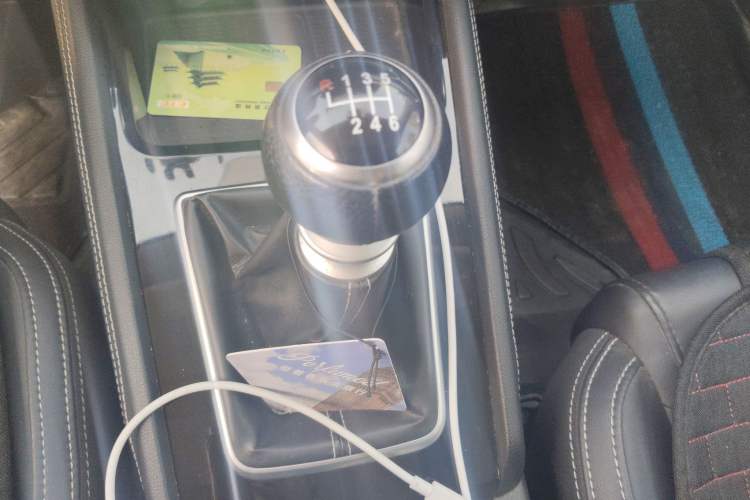 Used BYD Song 2020 Classic Edition 1.5T Manual Luxury Model
