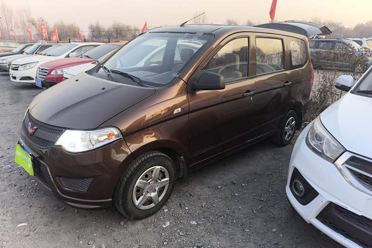 Used Wuling Hongguang 2015 1.2L S Base Model China IV
