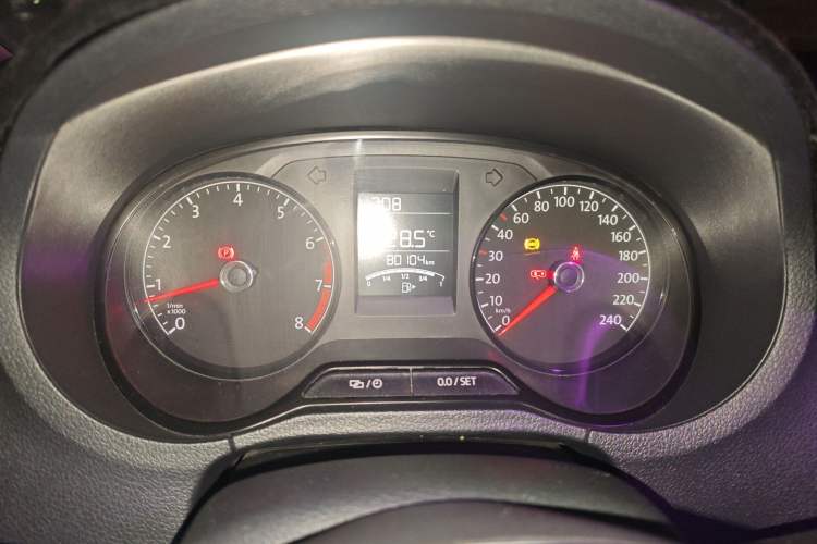 Used Volkswagen Polo 2016 1.4L Manual Fashion Model