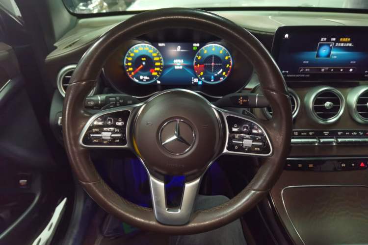 Used Mercedes-Benz GLC 2022 Second Facelift GLC 260 L 4MATIC Luxury Edition