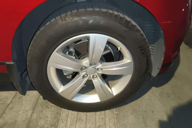 Used Land Rover Range Velar 2019 250 PS