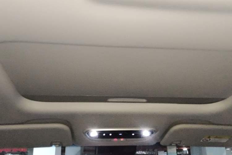 Used SAIC MAXUS G90 2022 2.0T Interstellar Seven-Seater