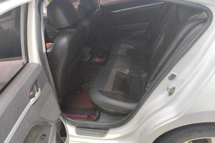 Used Hyundai Elantra (6th Generation / Lingdong) 2018 1.6L Automatic 15th Anniversary Special Edition Left Rear Seat