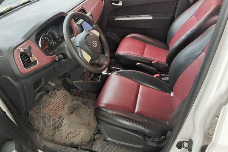 Used CHANGAN OSHAN Olisway EV 2017 Elite Model Left Front Seat