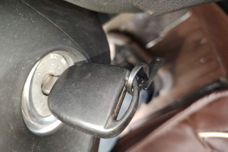 Used Yema T70 2016 Upgraded Model 1.8L Manual Comfort Version Vehicle Key