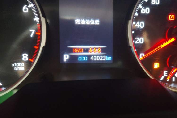 Used Toyota Wildlander 2023 2.0L CVT Two-Wheel Drive Urban Edition Odometer Close Up