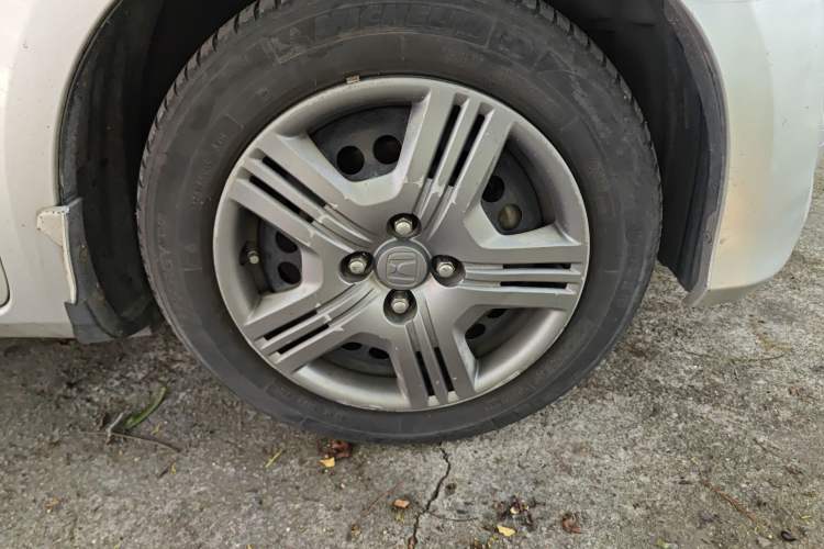 Used Honda Fit 2011 1.3L automatic comfort version
