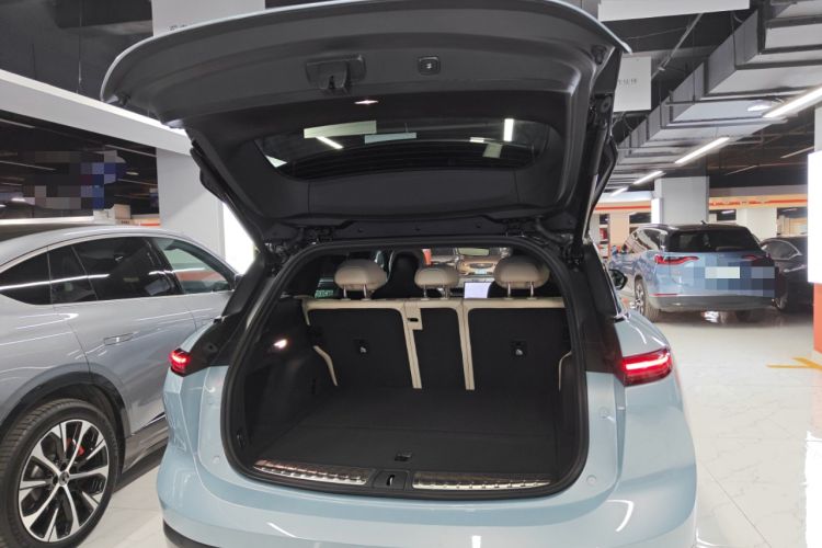 Used Nio ES6 2024 75 kWh Trunk