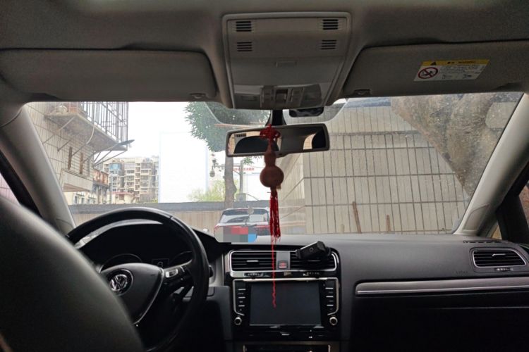 Used Volkswagen Golf 2016 230TSI Automatic Luxury Version