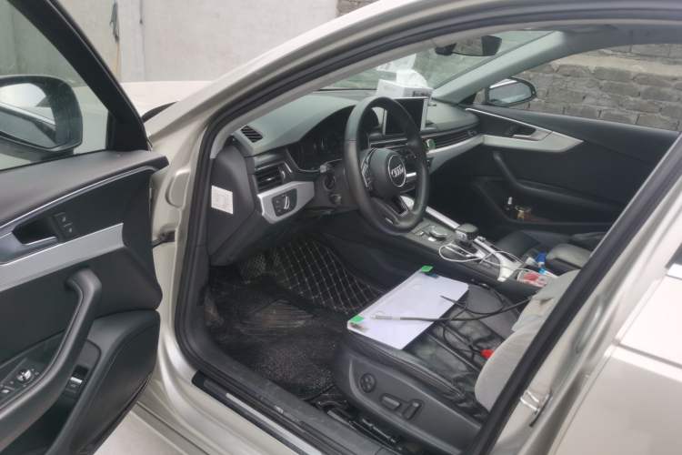 Used Audi A4L 2017 Plus 40 TFSI Fashion Model Driver Seat