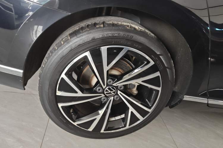 Used Volkswagen Magotan 2021 330TSI DSG 30th Anniversary Edition
