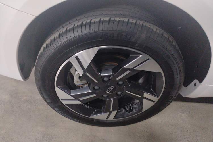 Used Geely Auto Emgrand L HiP 2022 1.5TD-DHT Pro 100KM Super Rui Right Rear Wheel Hub