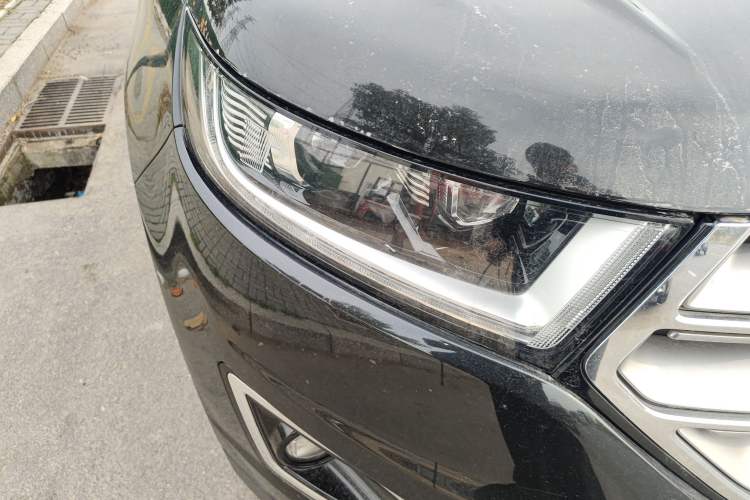 Used Ford Edge 2016 EcoBoost 245 Two-Wheel-Drive Titanium 7-Seater