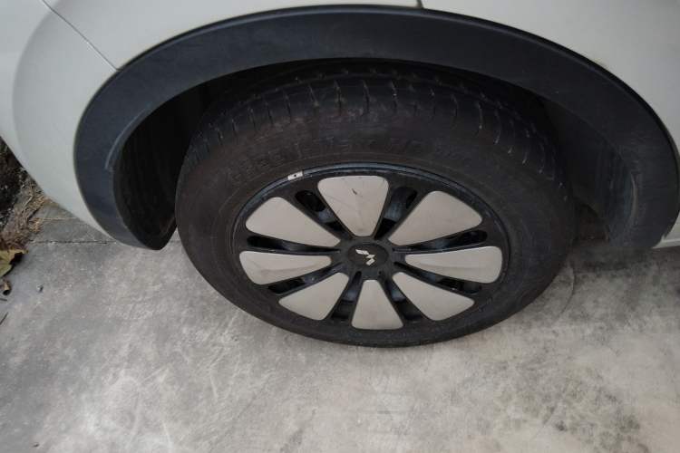 Used Wuling Bingo 2023 410 km Lingxi Deluxe Edition
