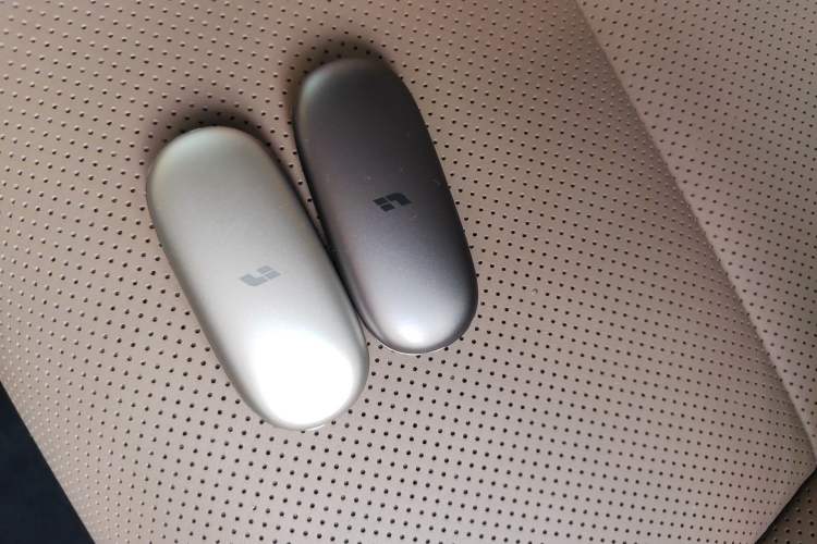 Used Li Auto MEGA 2025 Home Family Special Edition