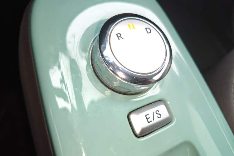 Used CHANGAN NEVO Lumin 2024 130km Qingyue Version Gear Lever