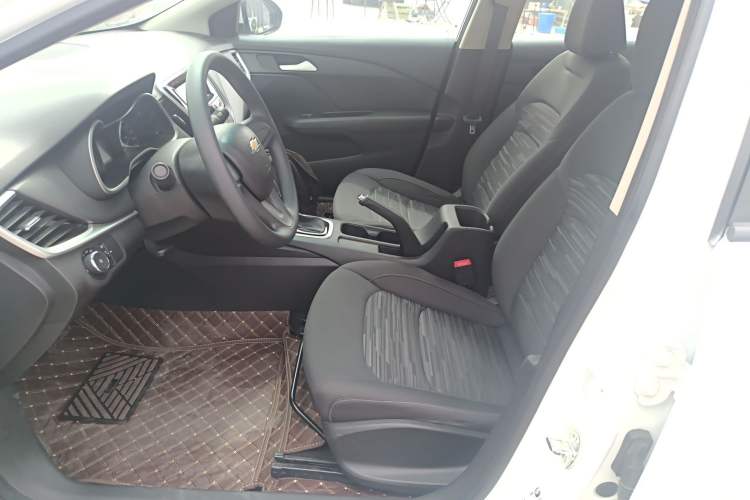 Used Chevrolet Cavalier 2016 1.5L Automatic Enjoyment Edition
