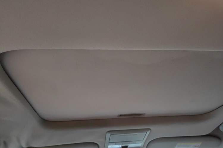 Used Chevrolet Captiva 2012 2.4L Two-Wheel Drive City Edition 5 Seats